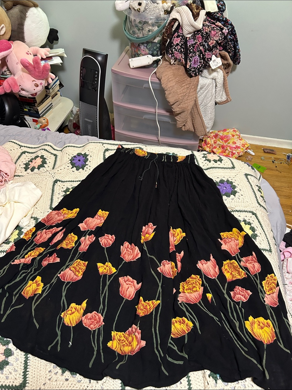 Black floral skirt with drawstring